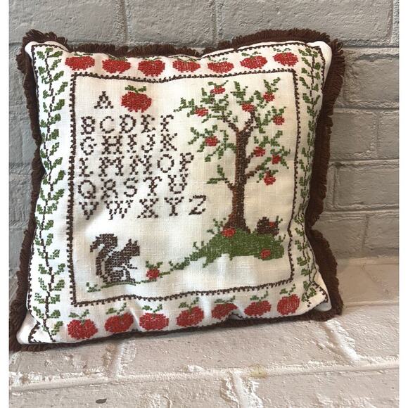 Vintage Cross Stitch A, B, C Pillow Tree Squirrel - Picture 1 of 5